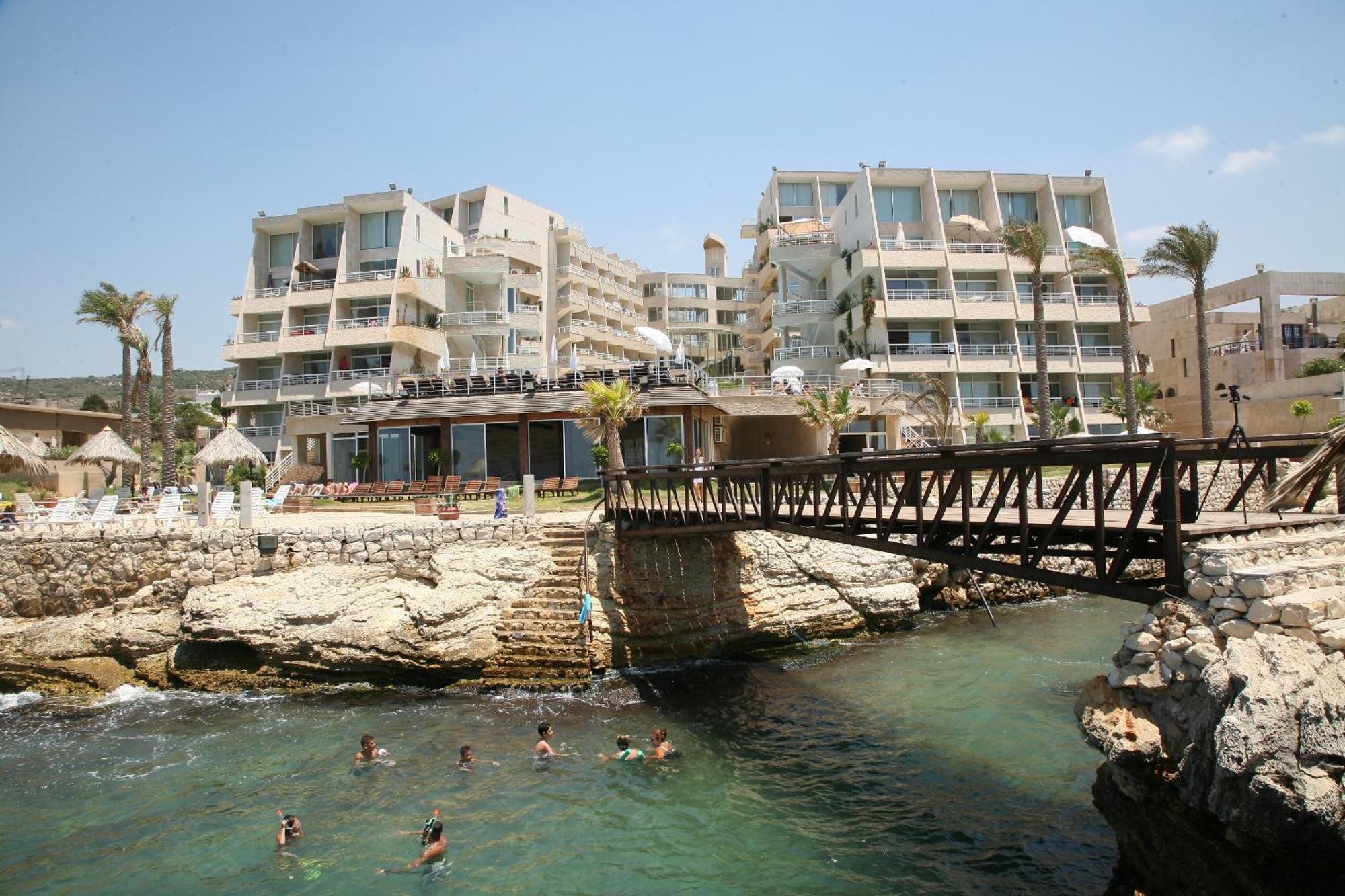 Castel Mare Beach Hotel & Resort Byblos Buitenkant foto