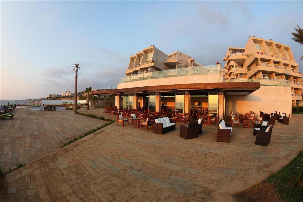 Castel Mare Beach Hotel & Resort Byblos Buitenkant foto